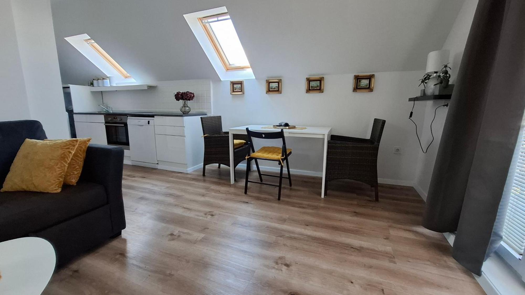 Apartma Harmonia With Parking