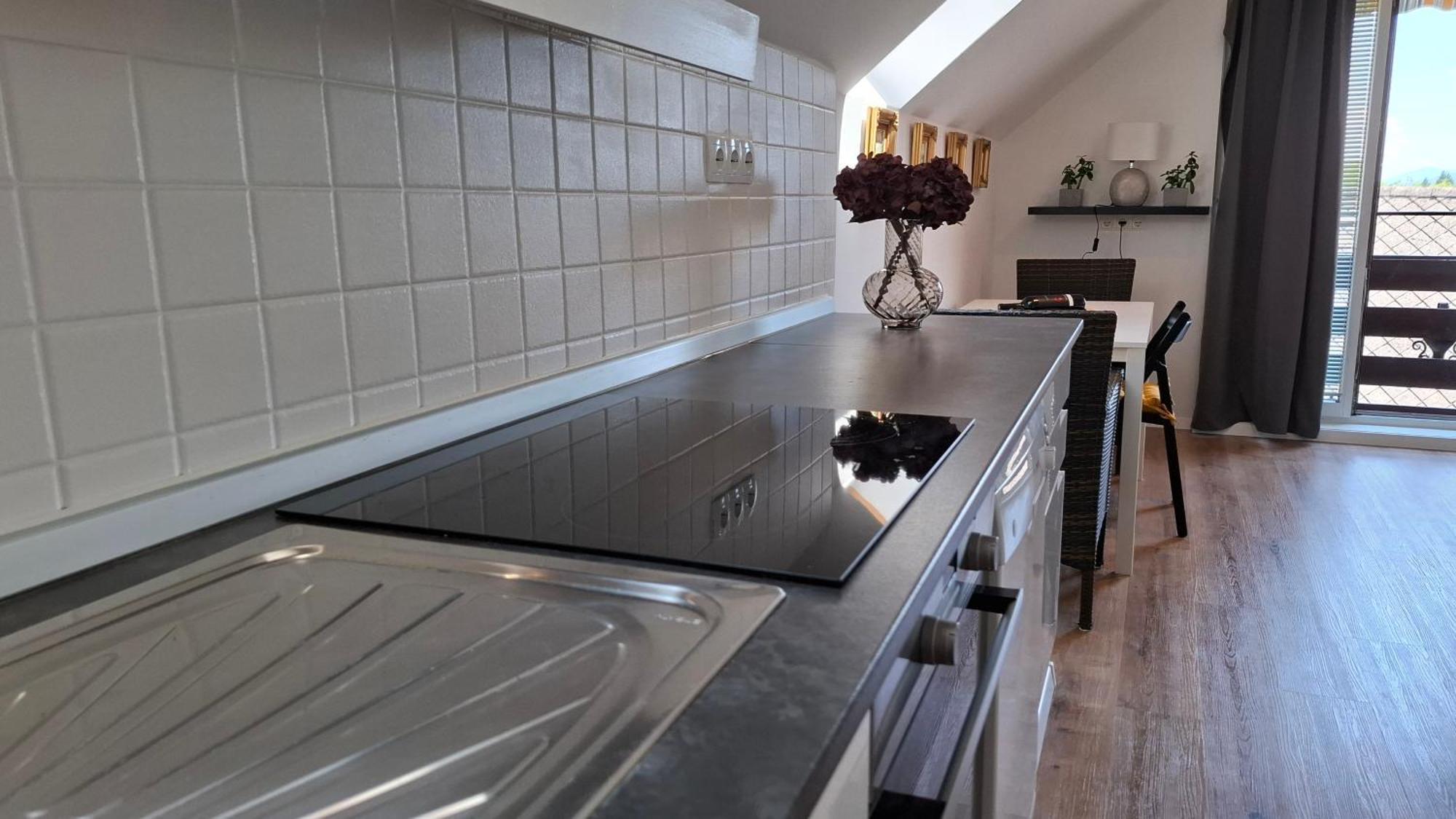 Apartma Harmonia With Parking * Bled
